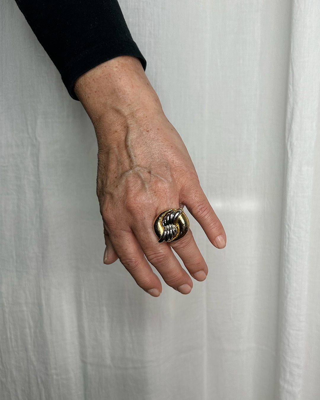 Bague upcyclée - métal doré & strass