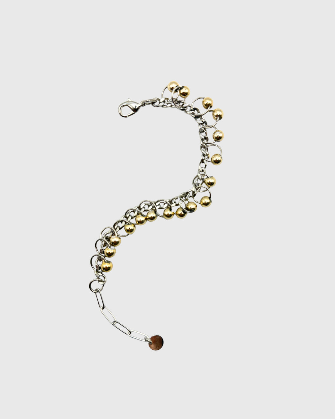 Bijou upcyclé belou – bracelet argenté mixte fait main avec chaine et perles bicolores

